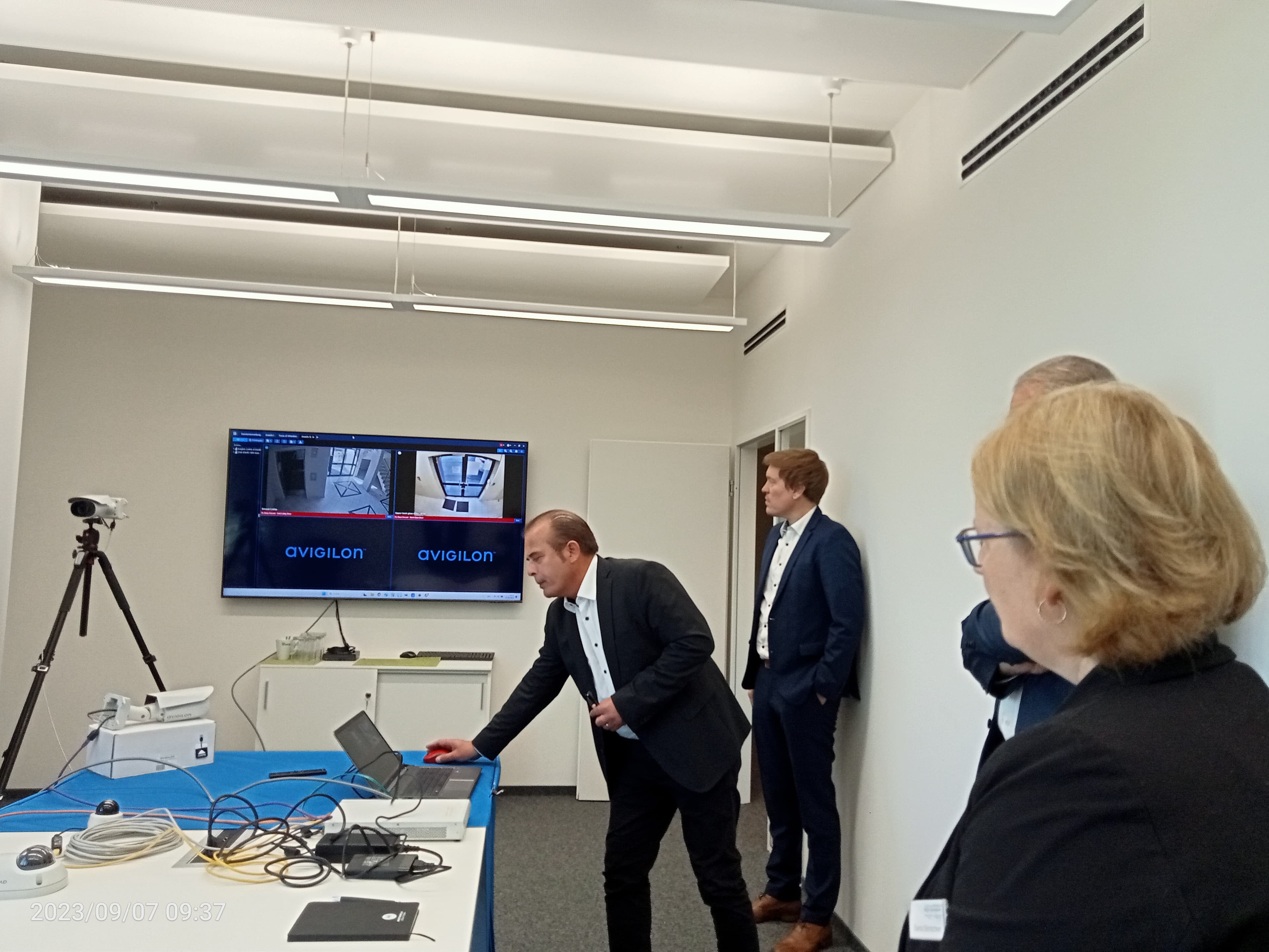 LNBB BEI WISAG SICHERHEIT & SERVICE BERLIN-BRANDENBURG GMBH & CO. KG
