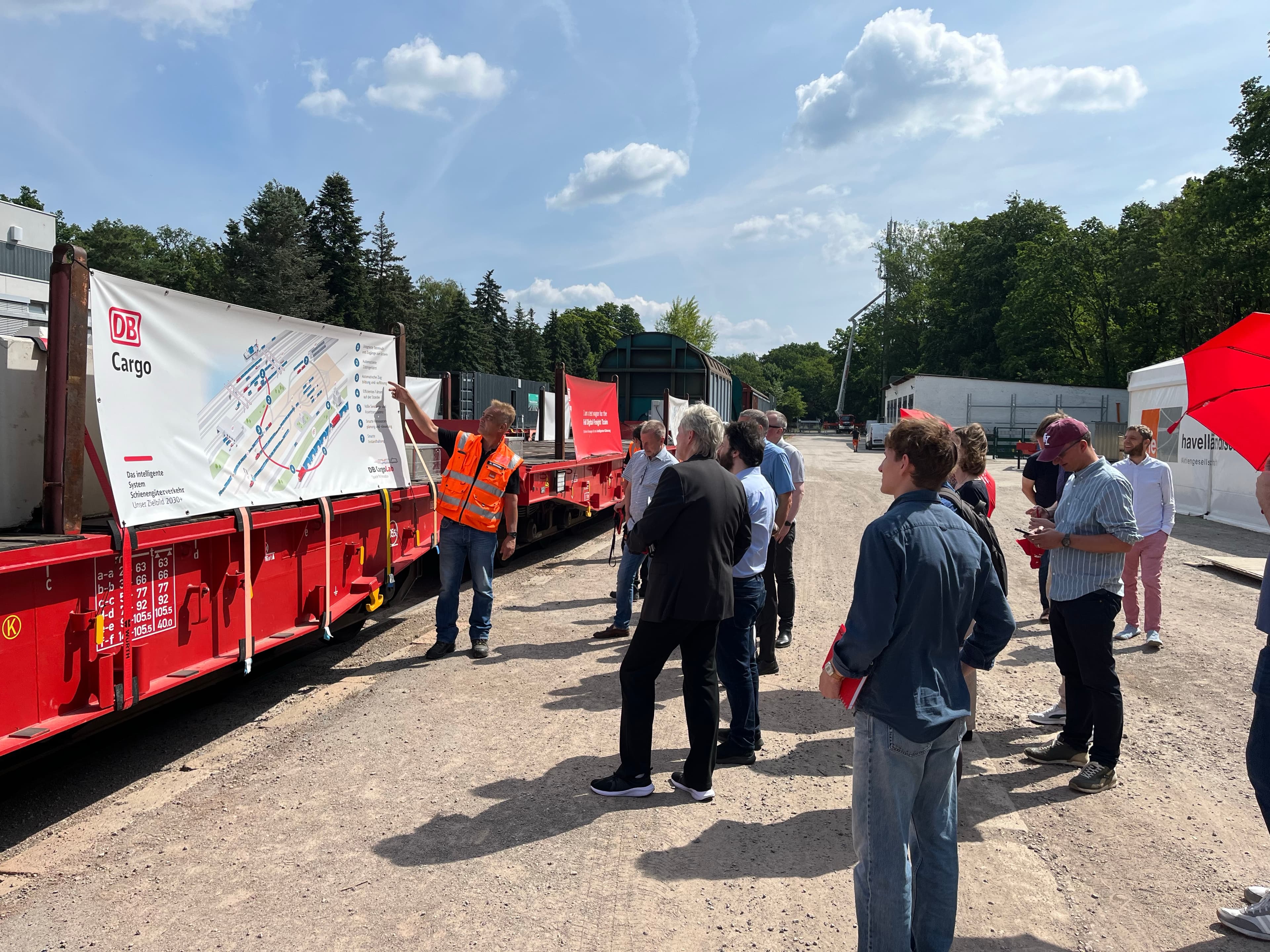 AG Bahnlogistik des LNBB diskutiert „Die Eisenbahn von morgen“ in Berlin-Spandau