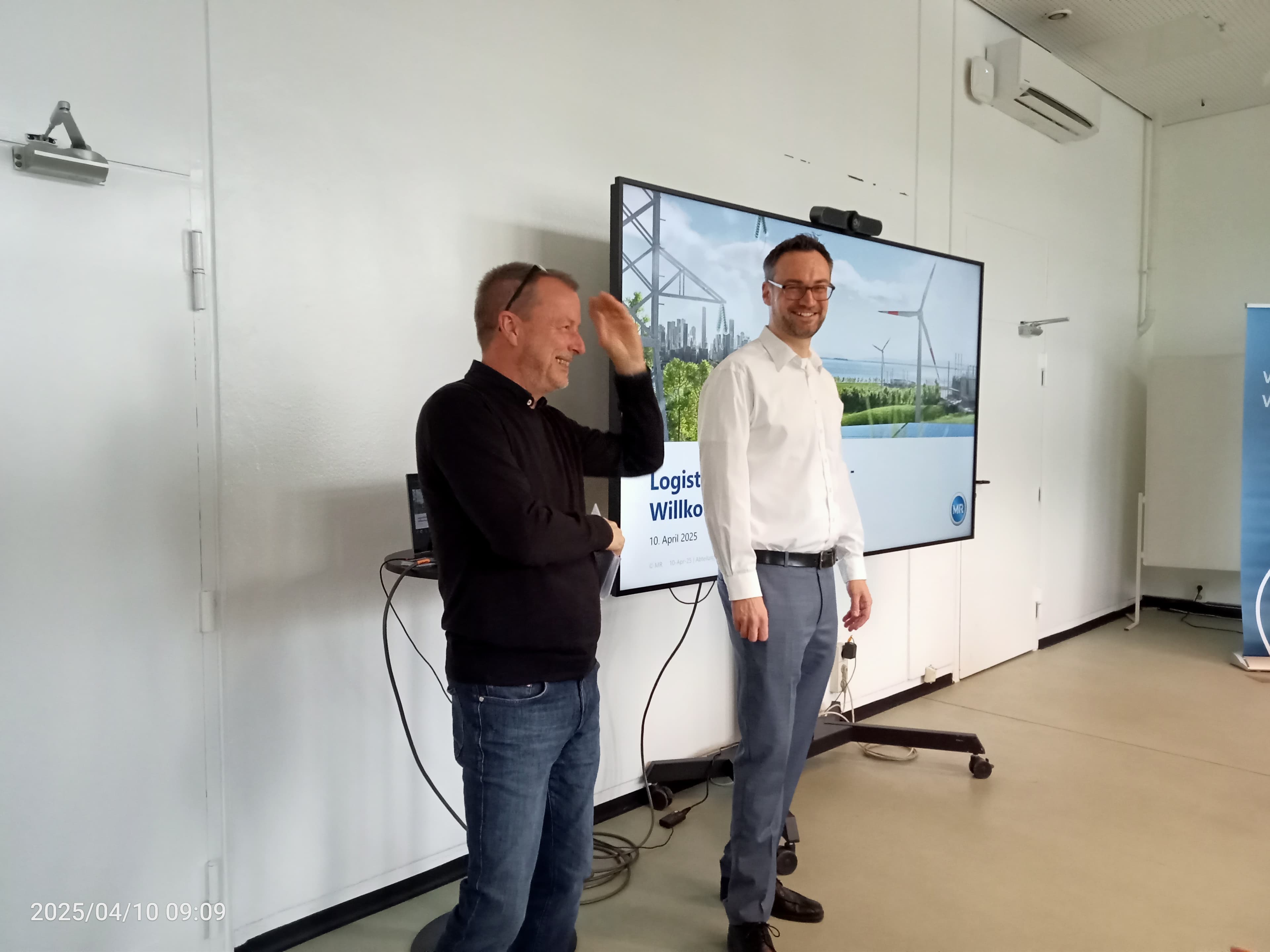 Logistikfrühstück bei der Maschinenfabrik Reinhausen (MR): Impulse für die Elektromobilität