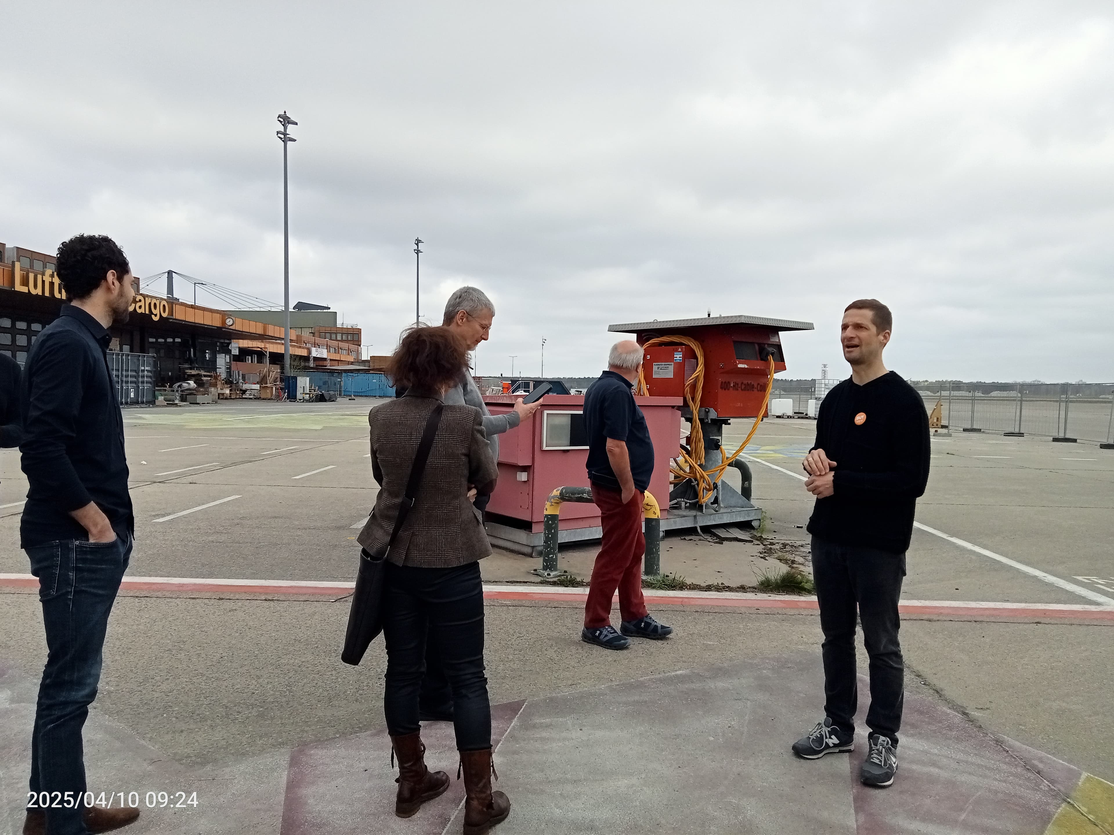 Logistikfrühstück bei der Maschinenfabrik Reinhausen (MR): Impulse für die Elektromobilität